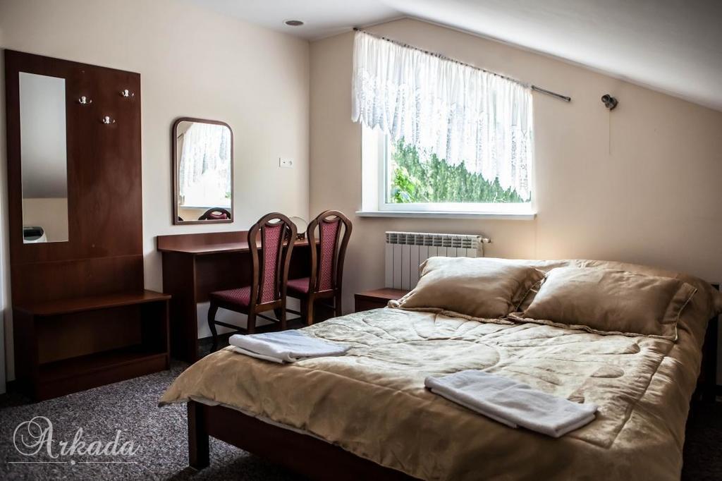 Hotel Arkada Rawa Mazowiecka Rum bild