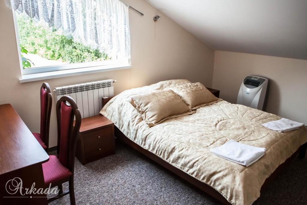 Hotel Arkada Rawa Mazowiecka Rum bild