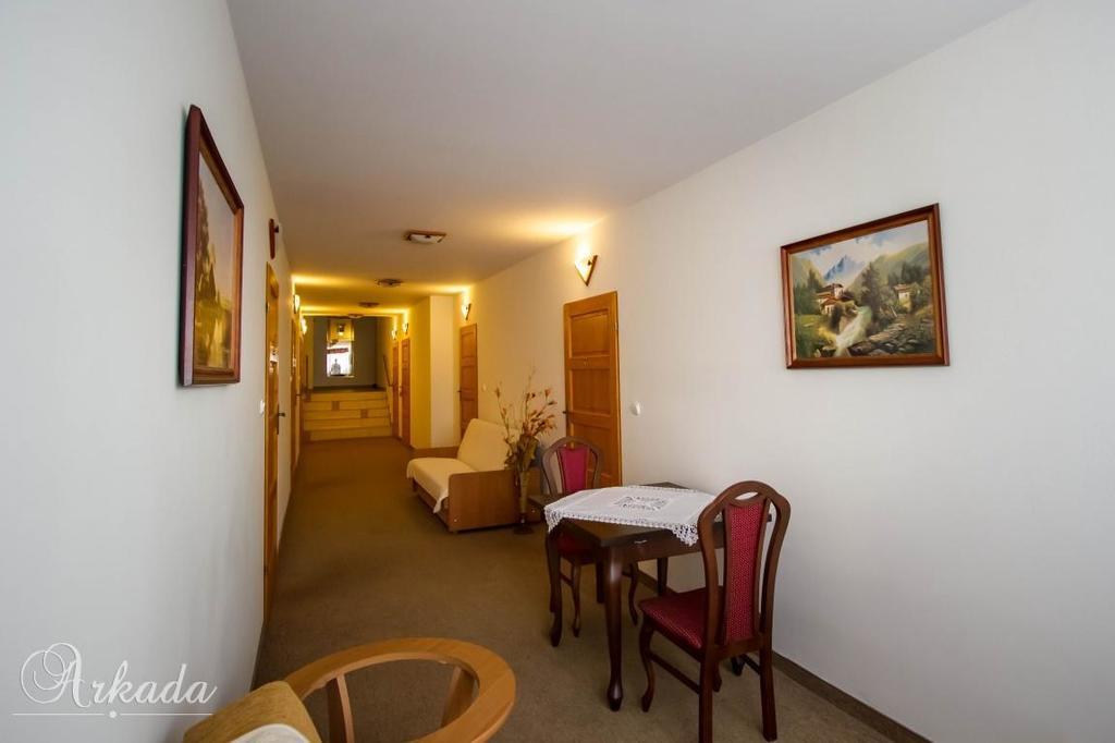 Hotel Arkada Rawa Mazowiecka Exteriör bild