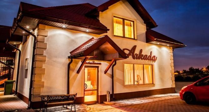 Hotel Arkada Rawa Mazowiecka Exteriör bild